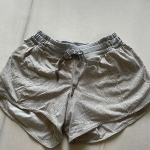 Lululemon size 4 good condition